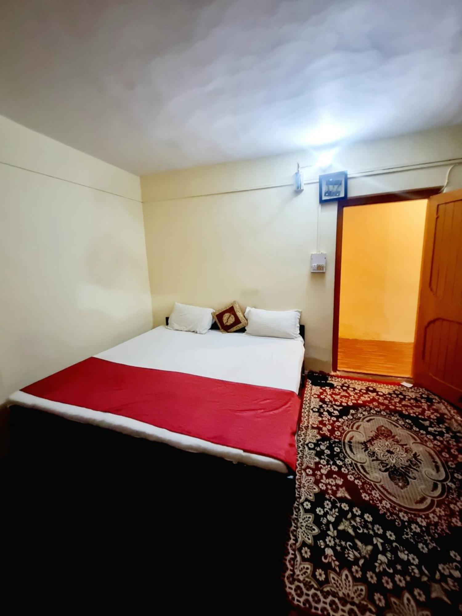 Snow Land Hotel 4*